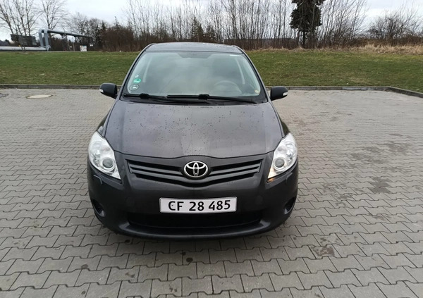 Toyota Auris cena 25900 przebieg: 201250, rok produkcji 2010 z Lębork małe 154